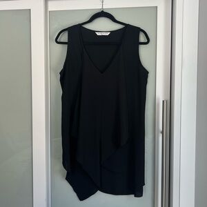 Bianca Nygard Sleeveless Asymmetrical Black V-Neck Top